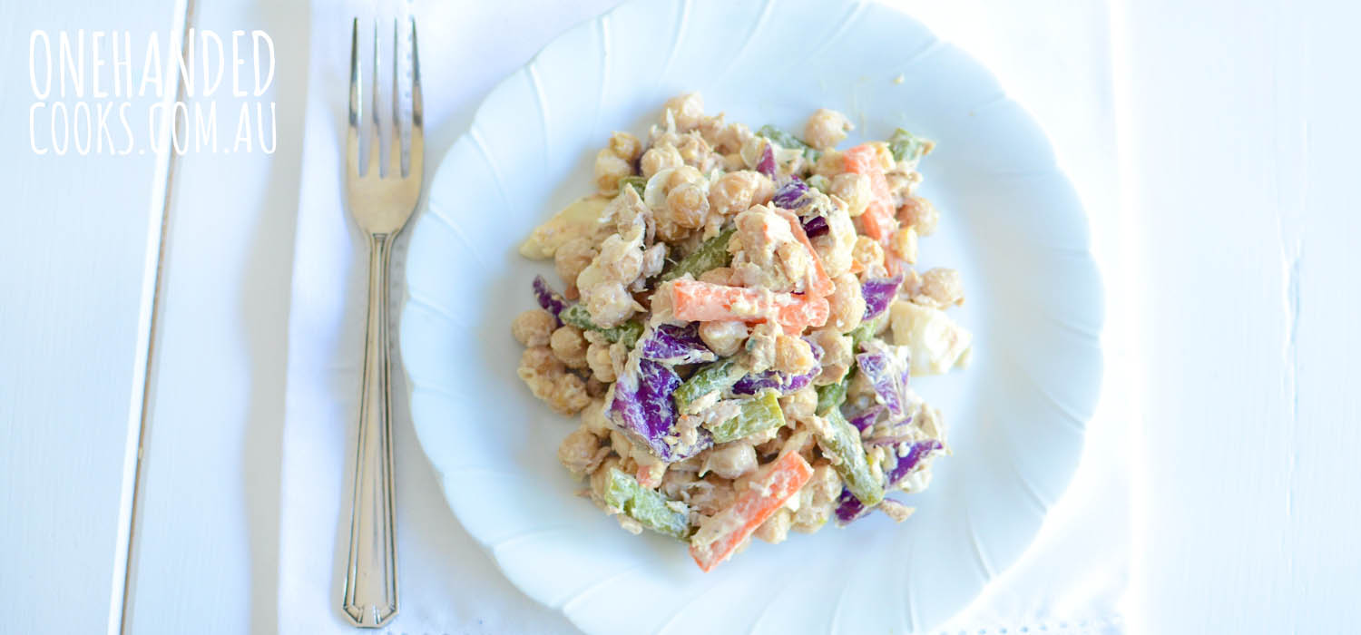 Creamy Tuna Egg & Veggie Salad - One Handed Cooks