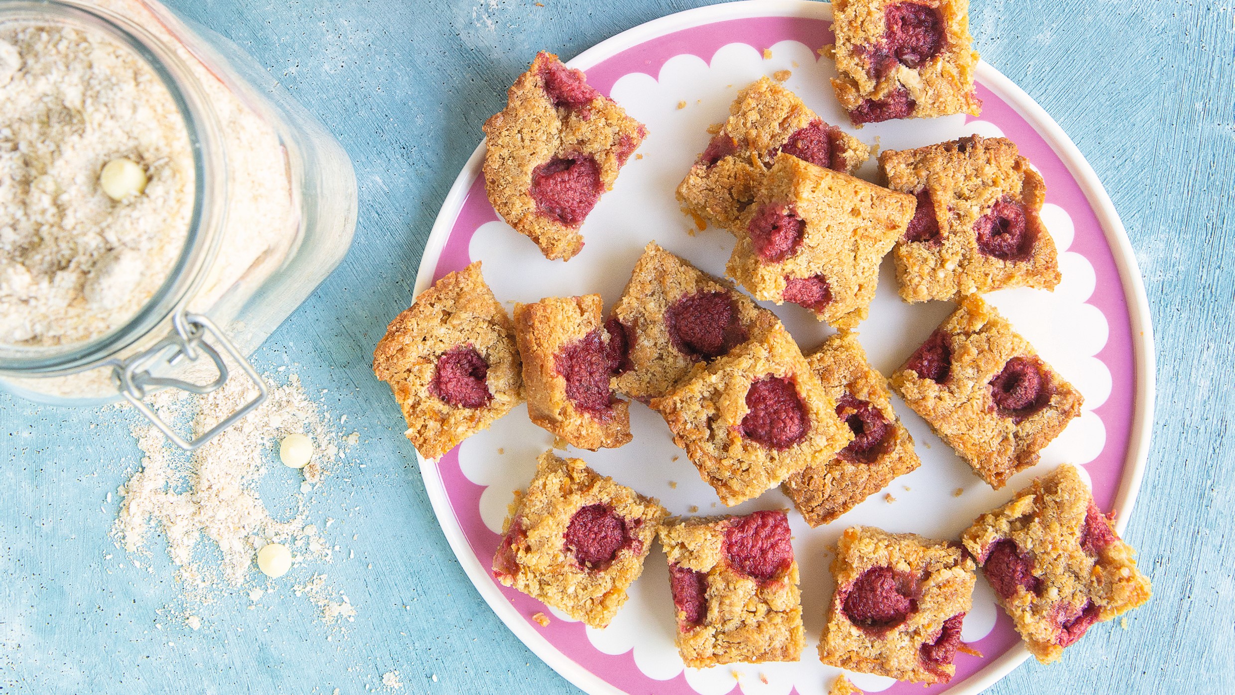 {THE FAMILY MEAL SOLUTION EXTRACT} Raspberry and White Chocolate Blondies - One Handed Cooks